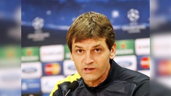 Messi still plays like a teenager, Vilanova says