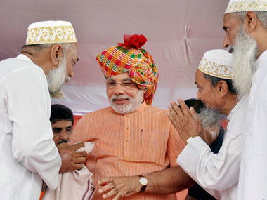 Cong accuses Modi of polarising voters by bringing up Ahmed Patel Cong accuses Modi of polarising voters by bringing up Ahmed Patel