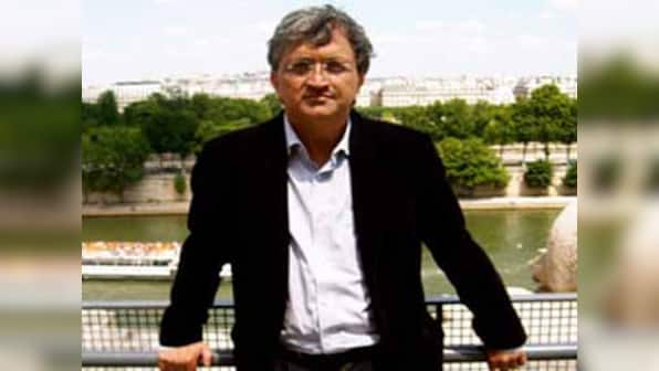 'Rahul Gandhi is completely mediocre, he should find another profession'