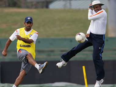 Dhoni wants Gambhir, Sehwag to come good at Kolkata Dhoni wants Gambhir, Sehwag to come good at Kolkata