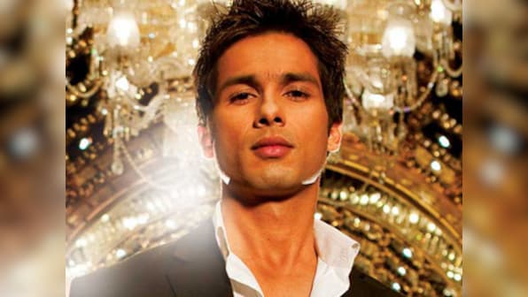 Shahid Kapoor turns interior decorator