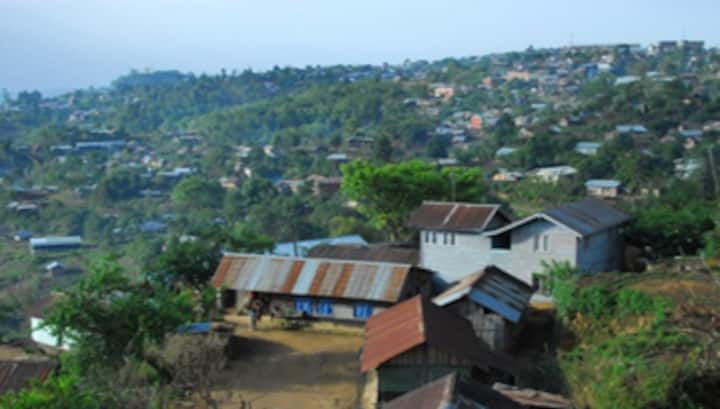 Day-long trek in Sirohi village