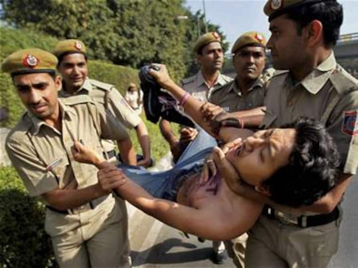 China tightens grip as self-immolations rise in Tibet