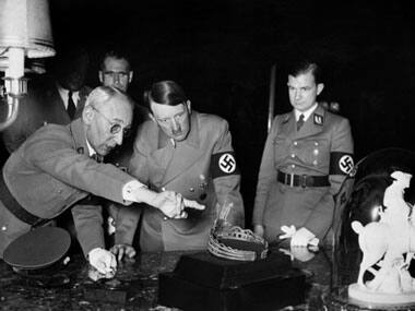 Solemn ceremony marks 80th anniversary of Hitler's rise in Germany