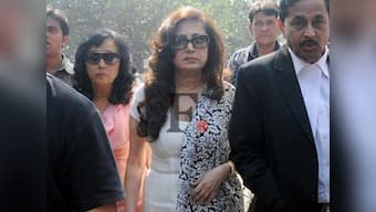 Anita Advani files fresh plaint against Dimple, Akshay and Twinkle 