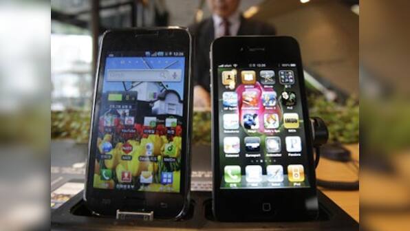Will Apple bring out 'iPhone Mini' to battle Samsung?