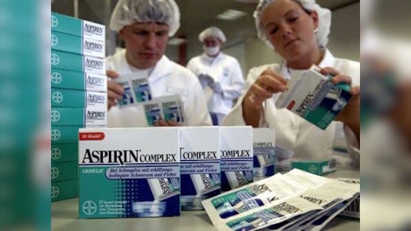 Can aspirin cause age-related blindness?