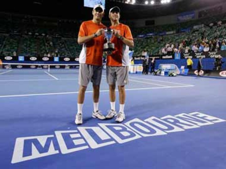 Australian Open: Bryan brothers win record 13th Grand Slam doubles title