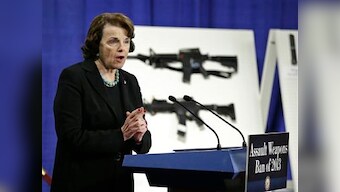 US Congressional Democrats push assault weapons ban 