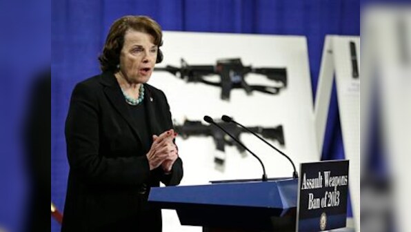 US Congressional Democrats push assault weapons ban 