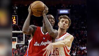 NBA: Howard, Bryant lead Lakers to second straight win