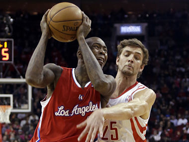 NBA: Howard, Bryant lead Lakers to second straight win NBA: Howard, Bryant lead Lakers to second straight win