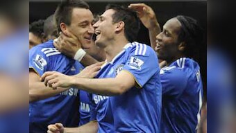 Benitez says time almost over for Chelsea 'legends'
