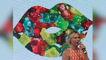 Sharapova sets up candy shop in Australia