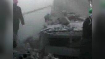 Syrian troops, rebels clash near strategic airbase