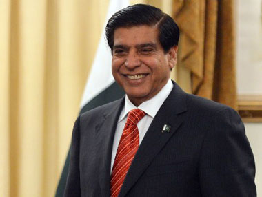 Pak Supreme Court orders PM Raja Pervez Ashraf's arrest Pak Supreme Court orders PM Raja Pervez Ashraf's arrest