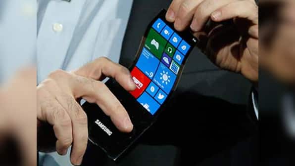CES 2013: Samsung shows off 'Youm flexible display' for phones