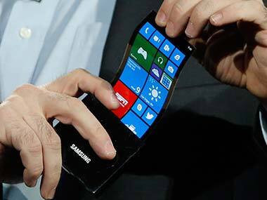 CES 2013: Samsung shows off 'Youm flexible display' for phones 