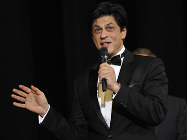 King of Victimhood: Shah Rukh Khan bites the hand that fed him King of Victimhood: Shah Rukh Khan bites the hand that fed him