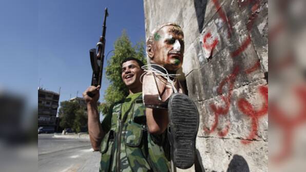 New clashes, air strikes near Syrian capital