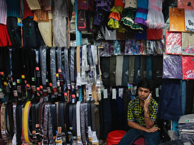 Govt hopes to mop up Rs 9500 cr in CDMA auction Govt hopes to mop up Rs 9500 cr in CDMA auction