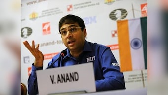 Chess: Anand crushes Aronian to jump into joint lead