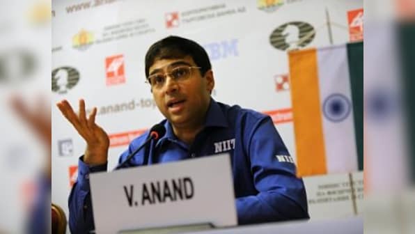 Chess: Anand crushes Aronian to jump into joint lead