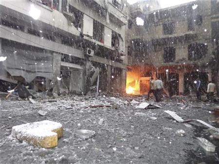 Syrian troops and militia push to take Sunni Homs areas Syrian troops and militia push to take Sunni Homs areas