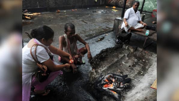 The Rs 10k-VIP cremation: How the dead in Kolkata are fleeced
