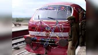 Dense fog disrupts rail and flight operations, 24 trains delayed