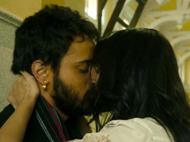 Matru Ki Bijlee Ka Mandola about land scam: Vishal Bhardwaj Matru Ki Bijlee Ka Mandola about land scam: Vishal Bhardwaj