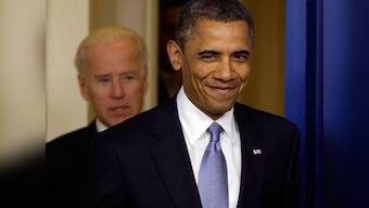 Obama lauds House vote on 'fiscal cliff', says recession possibility averted