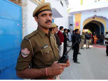 Pakistani authors will be at Jaipur Lit Fest, says Sanjoy Roy Pakistani authors will be at Jaipur Lit Fest, says Sanjoy Roy