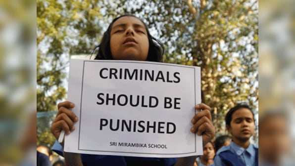 Delhi rape: Hospital offers free treatment to victim's friend