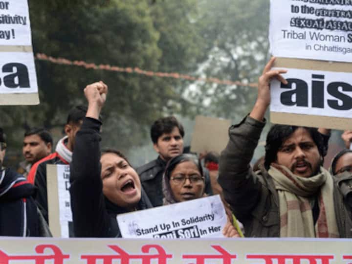 No trial by mob: The answer to gangrape cannot be gang justice No trial by mob: The answer to gangrape cannot be gang justice