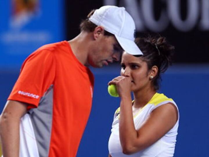 Australian Open: Bhupathi, Sania out of mixed doubles