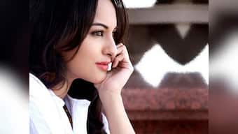 Sonakshi inspired by Sridevi, Parveen for disco song 