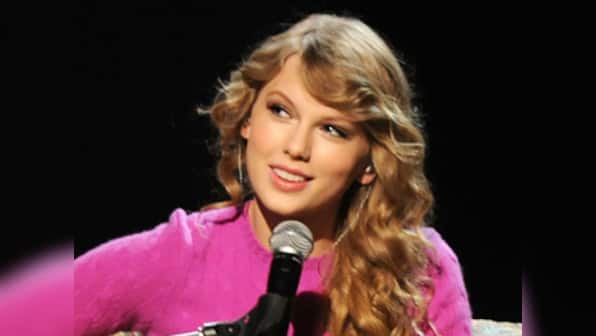 Taylor Swift flies to London for relationship talks with Harry Styles