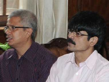 Ulfa foreign secretary Shashidhar Chaudhary (L) and deputy commander-in-chief Raju Baruah. Image courtesy PIB