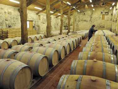 A festival of wine at Bordeaux A festival of wine at Bordeaux