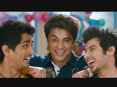 Chashme Baddoor team to recreate Goa in Mumbai Chashme Baddoor team to recreate Goa in Mumbai