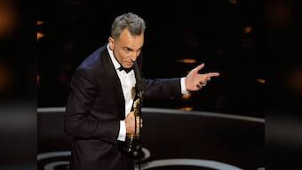 With award for Lincoln, Daniel Day Lewis scores historic Oscar hattrick 