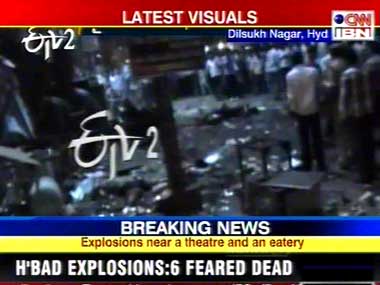 Live: Hyderabad blasts kill 12, President calls it 'act of cowardice' Live: Hyderabad blasts kill 12, President calls it 'act of cowardice'
