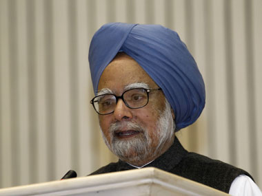 Deeply shocked by Allahabad stampede: Manmohan Singh Deeply shocked by Allahabad stampede: Manmohan Singh