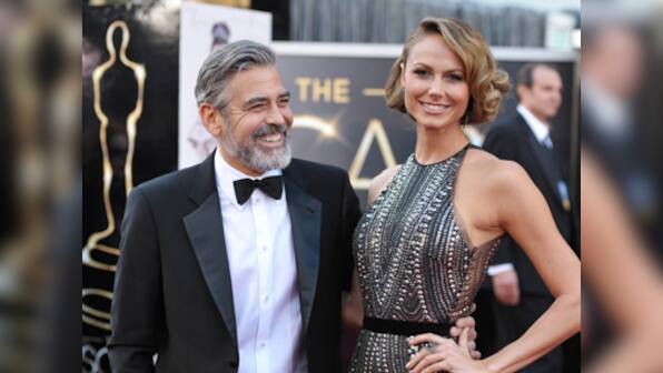 Stars walk down the red carpet at Oscars Awards 2013