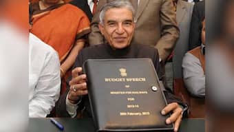 Rail Budget 2013 Live: Nitish Kumar blasts 'weird, unambitious' budget