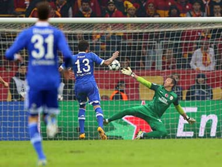 Champions League: Schalke remain unbeaten with draw at Galatasaray