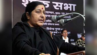 Without Shinde's apology don't expect co-operation: Sushma tells govt