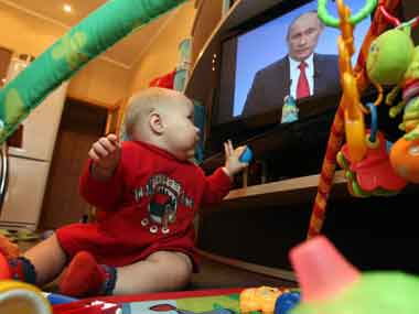 Parents beware! Too much TV can make your child anti-social Parents beware! Too much TV can make your child anti-social