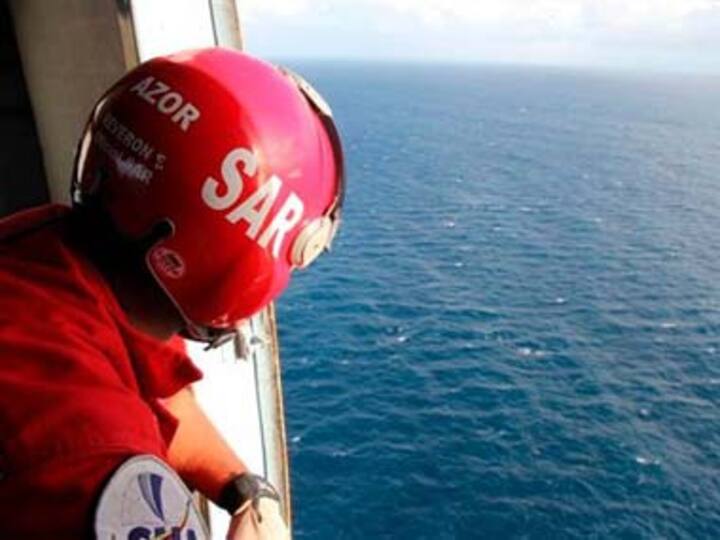 Five survive plane crash off Venezuela coast